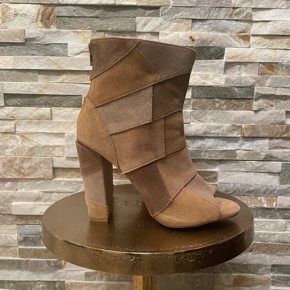 Torrid 7W Patchwork Heeled Booties | Leather Upper, Peep Toe, Neutral Suede